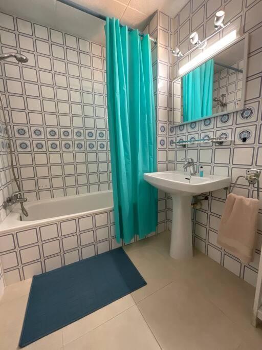 Lindo Apartamento Con Vistas Al Puerto Mistral Empuriabrava Exteriér fotografie